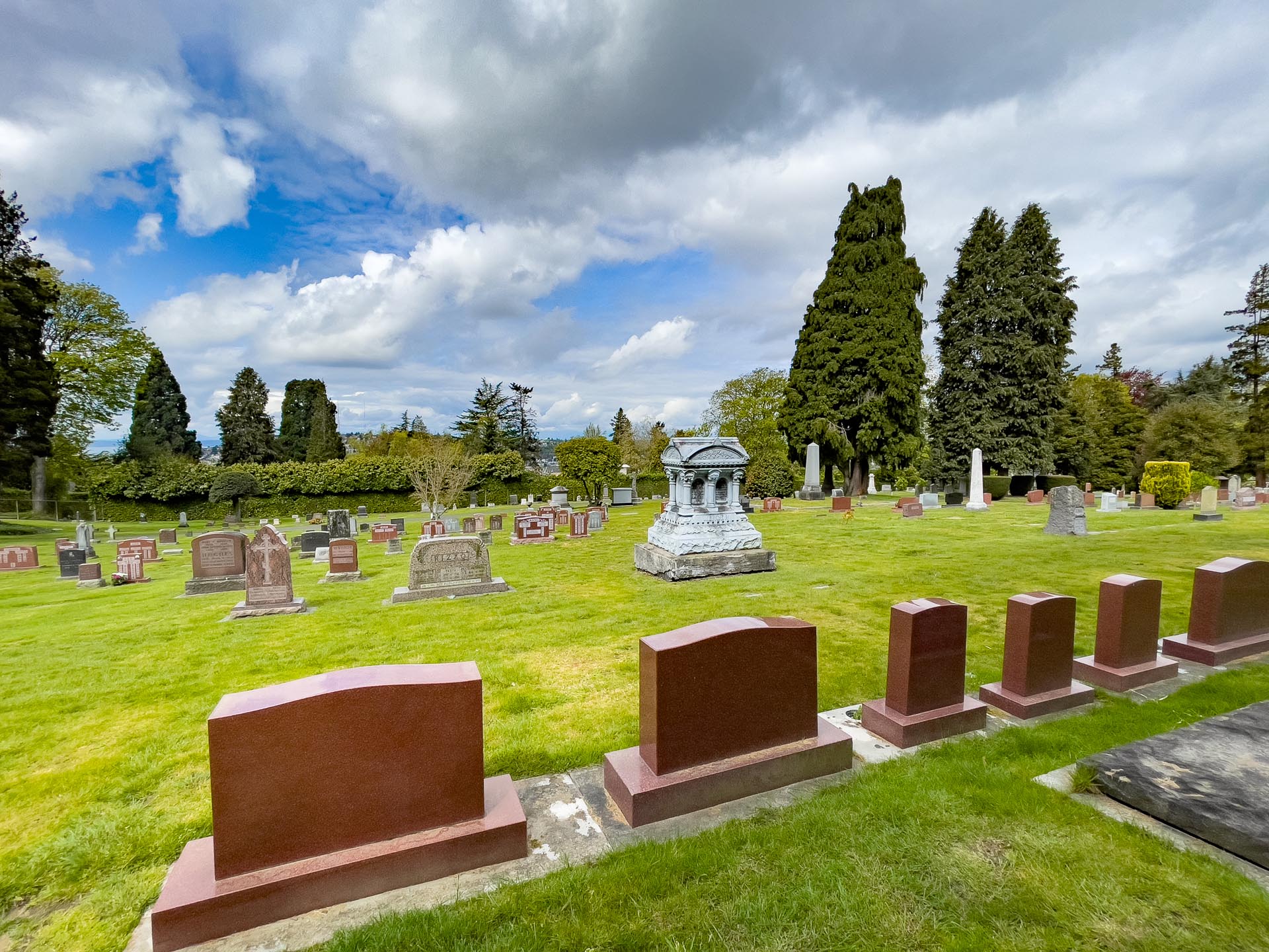 Burials & Cremations Lake View Cemetery